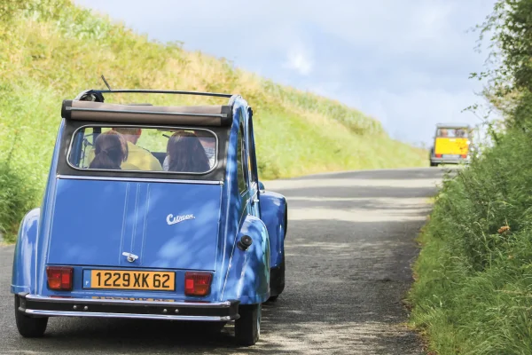 Rallye Cohésion d'équipe en 2CV