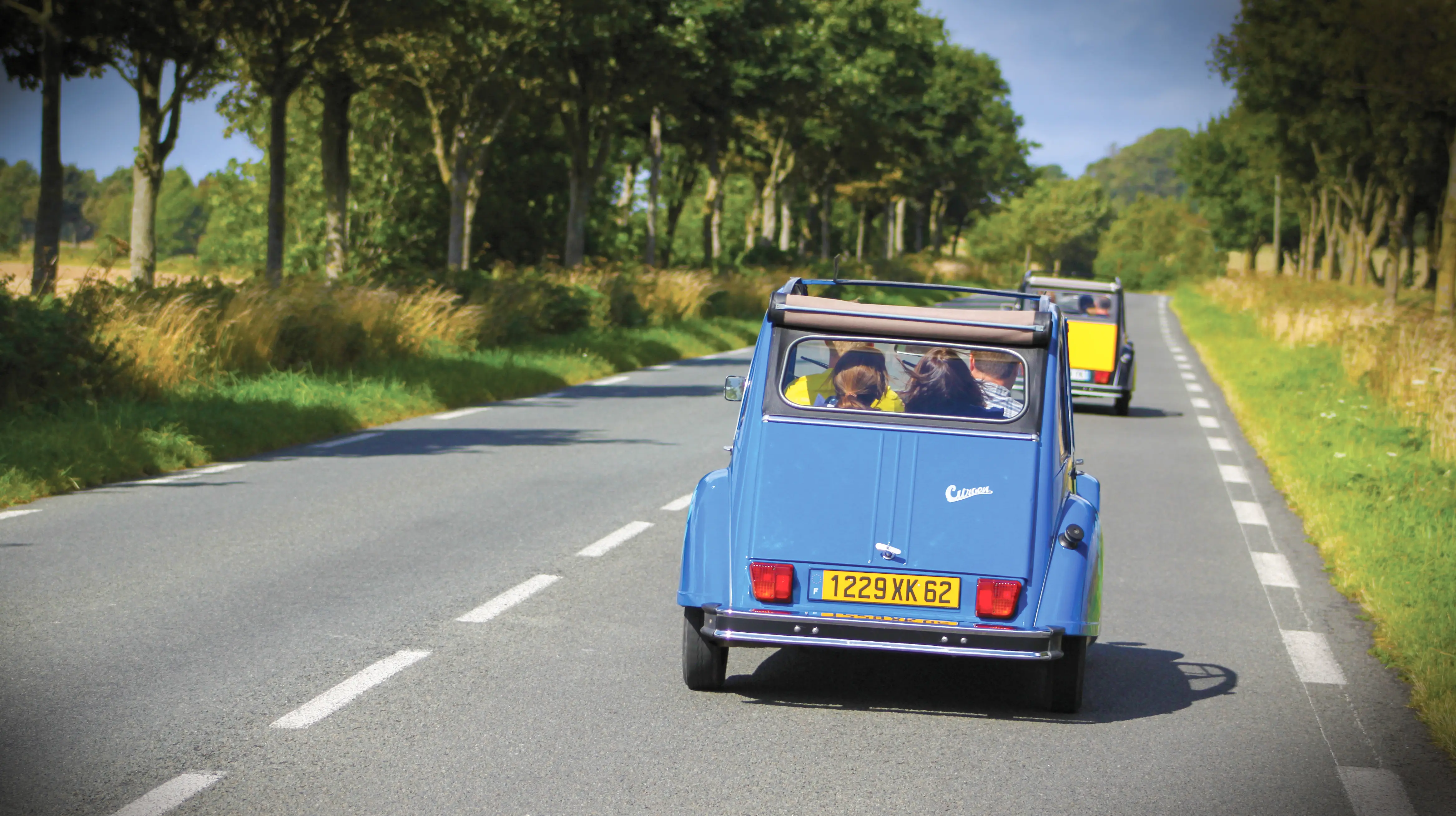 Rallye Cohésion d'équipe en 2CV